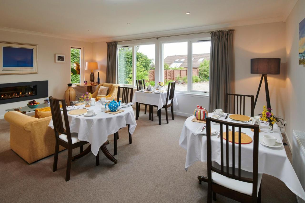 Bed and Breakfast By The Brae à Inverness Extérieur photo